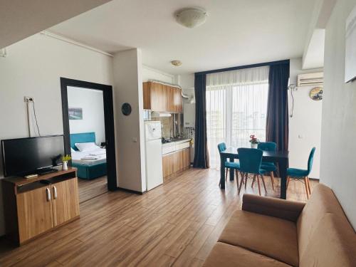 Kuhinja ili čajna kuhinja u objektu Maria Summer Apartaments