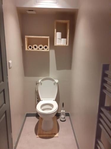 Bilik mandi di Bosquet, hotel à valenciennes