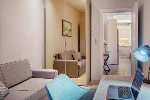 Androgeōs seaview apartment