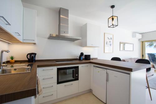 Beach front Studio in Elviria