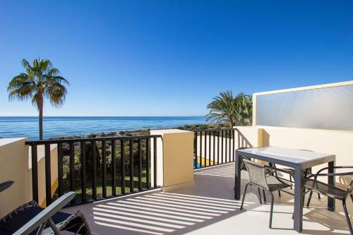 Beach front Studio in Elviria