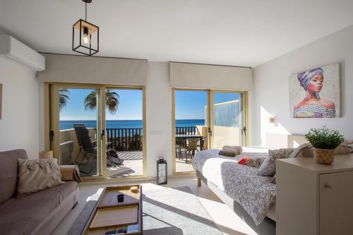Beach front Studio in Elviria