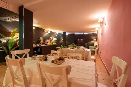 I AM La Posada Hotel and Apartment photo 22