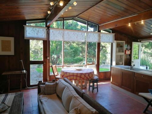 Casa da Lagoa - House by the Lagoon with Direct Access to the Beach
