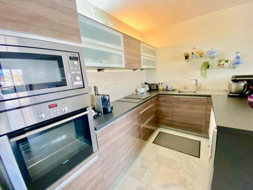 Nice Sea View Apartment Pool Terrace AC 1 bedroom photo 6