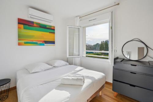 Photo de la galerie de l'établissement Chic friendly and spacious house, à Villejust