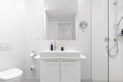 Bilik mandi di Limehome Graz - Argos by Zaha Hadid