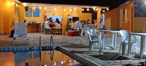 Pousada Sol do Araçáにあるレストランまたは飲食店