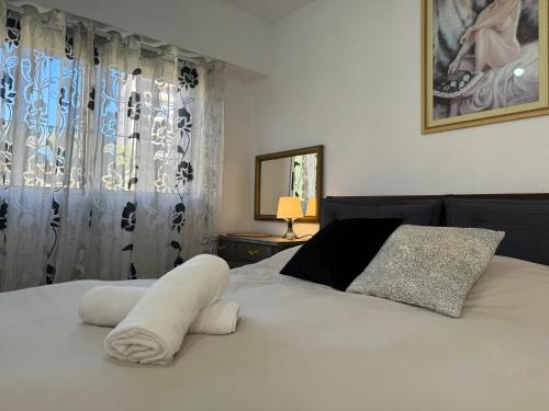 Casa en Cabo Huertas con piscina privada y zona residencial By Turihome