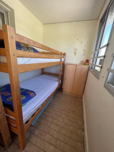 Appartement VINTAGE de 54m2 avec terrasse de 37m2 vue mer à Sète