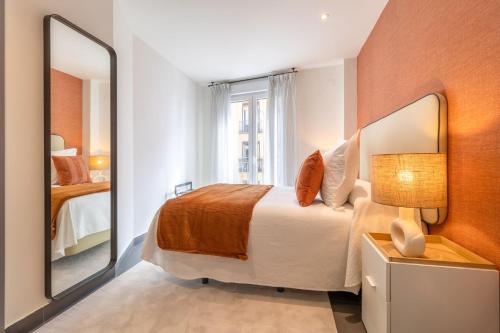 Vibrant 2BR Apartment in La Latina