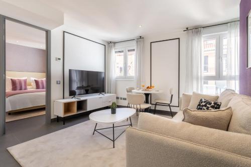 Spectacular Duplex Penthouse in La Latina Madrid