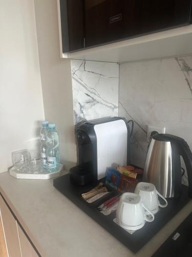 Dapur atau dapur kecil di UNIA ART Apartament 61 -BASEN I SPA