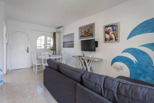 Corralejo Beach Villa Agua with Private Pool, BBQ & 30 seconds to the Beach by Amazzzing Travel
