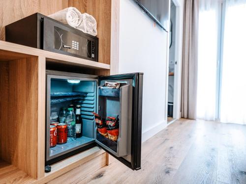 Sweet Lloret Suites - Smart Hotel