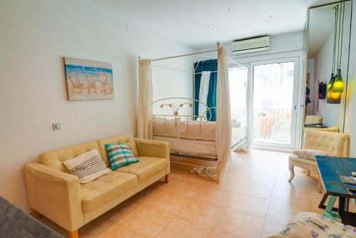 Posedenie v ubytovaní The Loft by Hello Homes Sitges