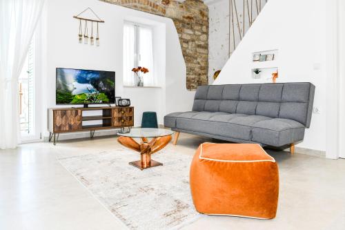 Gallery image of Captain Theo's modern apartment Martina in Lefkímmi