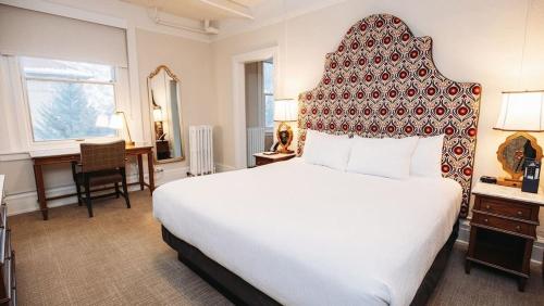 Кровать или кровати в номере Hotel Colorado