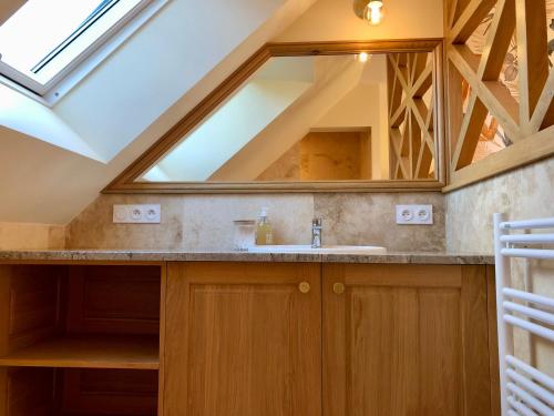 Φωτογραφία από το άλμπουμ του Maison chic proche du Mont Saint Michel σε Marcilly