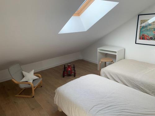 Postel nebo postele na pokoji v ubytování MAGNIFIQUE duplex pour 6 personnes aux portes de Paris