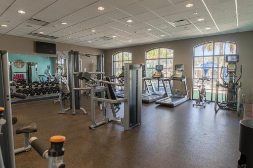 New Upscale 8BR Kissimmee Retreat with Private Pool, Spa & Resort Amenities - 7 Mi to Disney! photo 64