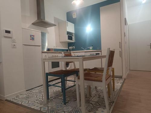 Photo de la galerie de l'établissement Appartement à 9 mn de Paris, ligne 14, à Chevilly-Larue