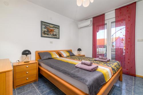 Holiday house with a parking space Medulin - 13655
