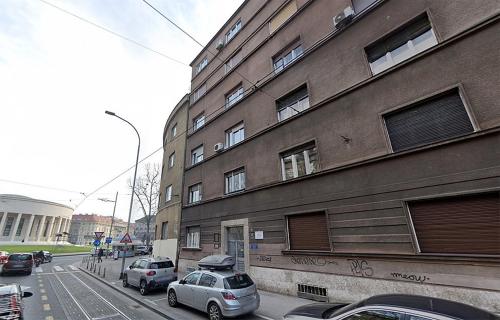 Apartments with WiFi Zagreb - 22385