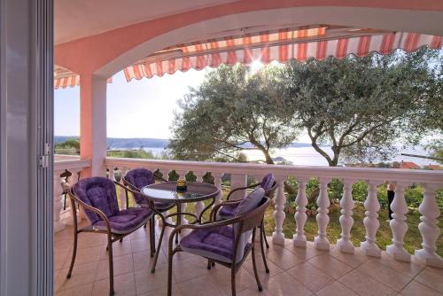 Apartments with parking space Supetarska Draga - Gonar, Rab - 22586