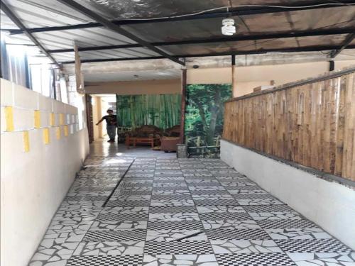 Φωτογραφία από το άλμπουμ του Kelapa Dua Guesthouse σε Klapadua