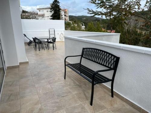 T2 climatisé + parking 500 m plage/centre ville
