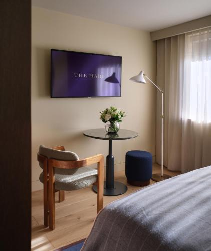 The Hari London photo 42