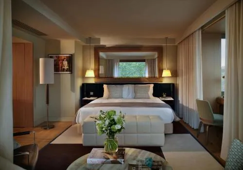 The Hari London photo 26