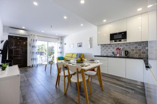 Waterside Village - Oceanview Dream