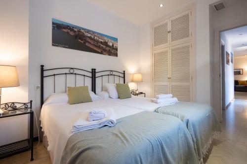 Apartamento con encanto en patio sevillano (204)