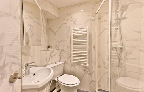 Appartement au cœur du Marais - III