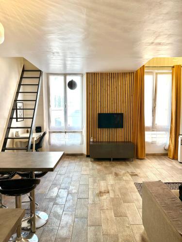 Wolf Duplex Heart of Cannes & Beaches