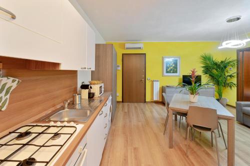 BWR - Apartment with terrace , Bartolini