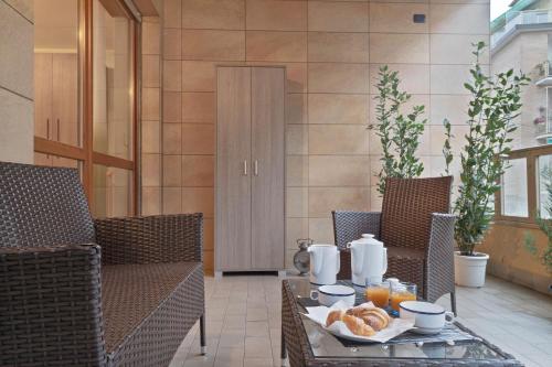 BWR - Apartment with terrace , Bartolini