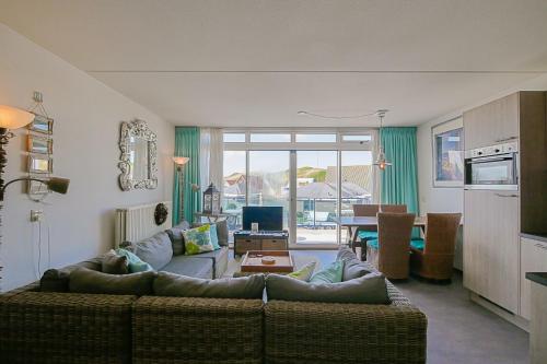 Posezení v ubytování Appartement Seinpost 26 - Callantsoog aan Zee