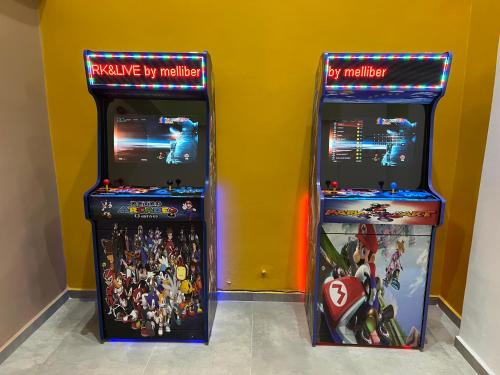 Salle de jeux dans l'établissement Melliber Appart Hotel