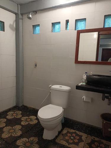 Un baño de Astana Swaha Villa