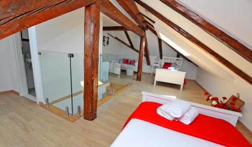 Luxury Rooms Nirvana