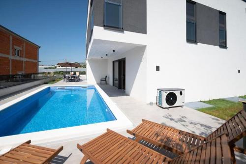 Villa Good Vibes