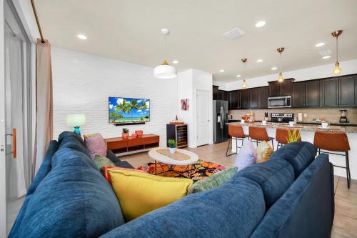 Oasis with Heated Pool Marvel and Nemo rooms Near Disney photo 13