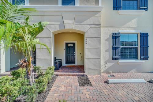 Oasis with Heated Pool Marvel and Nemo rooms Near Disney photo 56