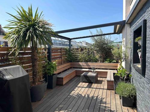 Appartement spacieux à Asnières-sur-Seine avec terrasse.