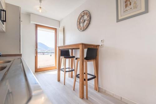 DUCS DE SAVOIE - Comfortable flat a stone's throw from the old town