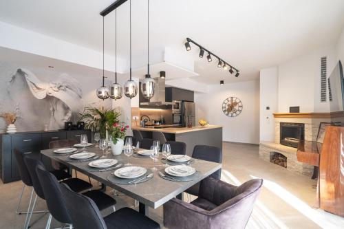 Luxury Villa Entrata with private pool