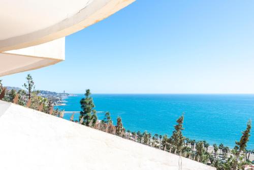 Mimosas & Sea Views by ELE Apartments